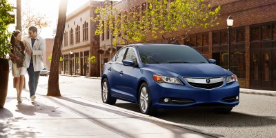 2013-ilx-exterior-hybrid-with-technology-package-in-fathom-blue-pearl-storefronts-1_hires.jpg