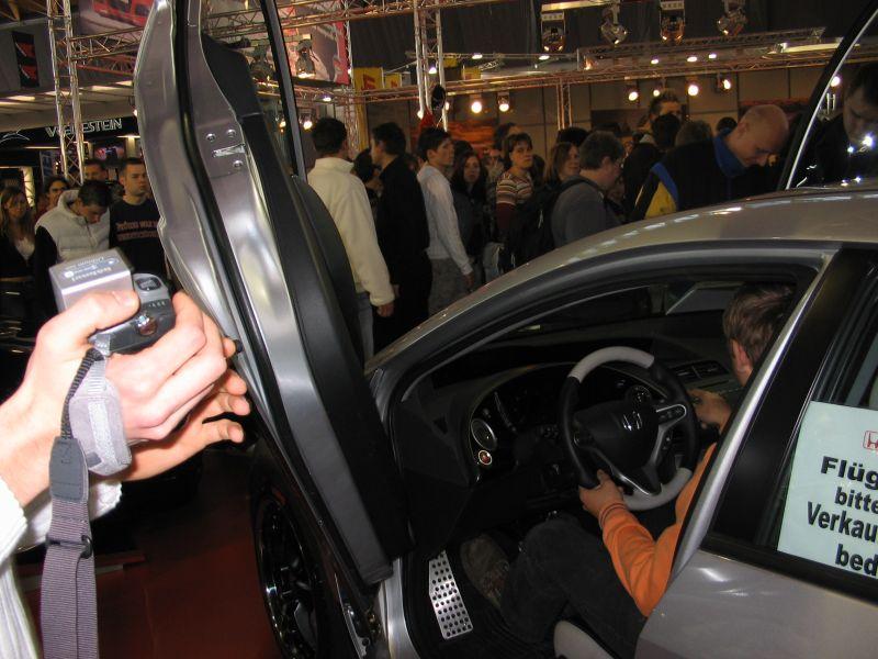 Neuer Civic mit FlÃ¼geltÃ¼ren