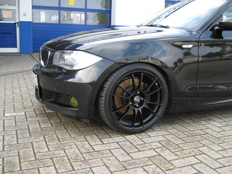 E82
