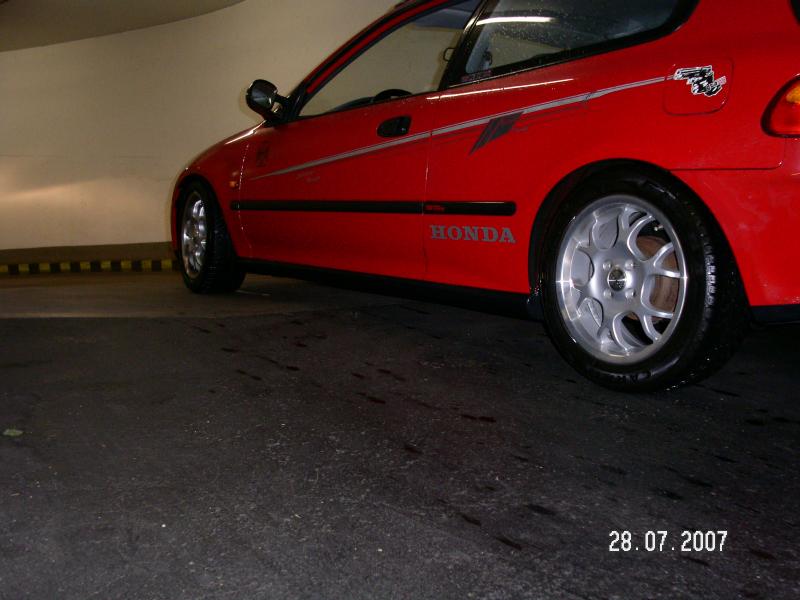 http://www.maxrev.de/album_mod/upload/2e58c8e3e829daff758aba52e008ae82.jpg