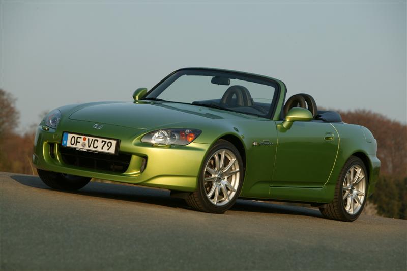01_S2000_stat_front_open_2004 (Medium).jpg