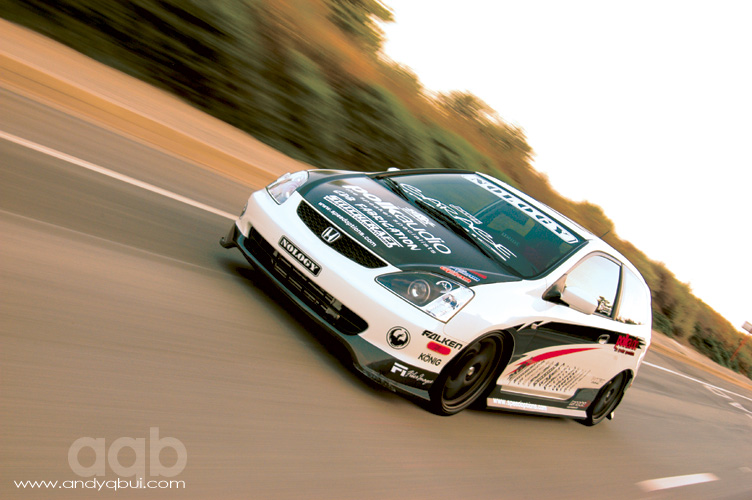 carpic006ctr.jpg