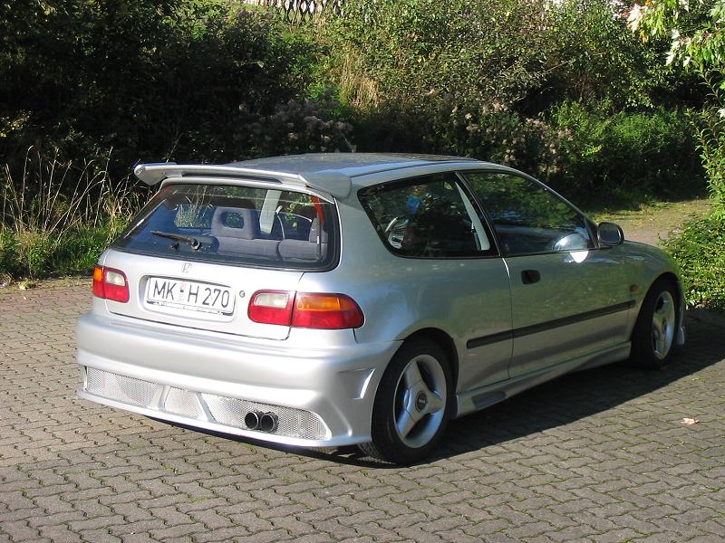 Honda Civic.JPG