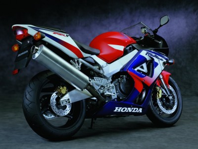 wallpaper%20honda%20CBR%20.jpg