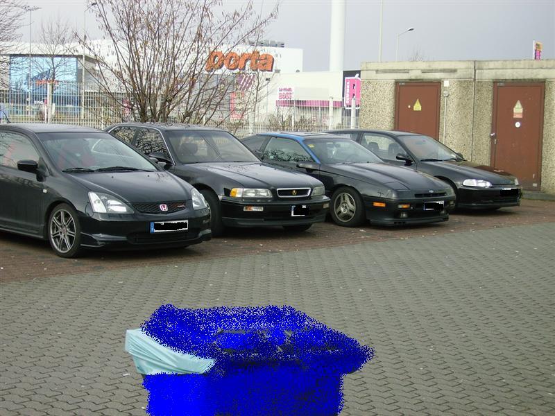 KARTFAHREN 005 (Medium)blaue tonne.JPG
