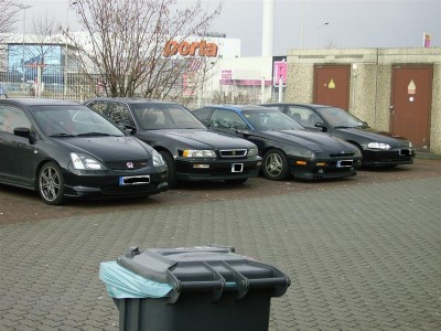 KARTFAHREN 005 (Medium).jpg