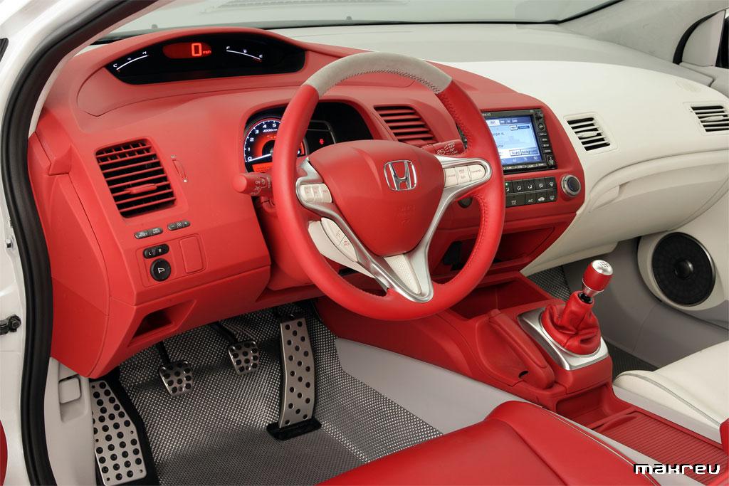 civicsisport05_inter.jpg