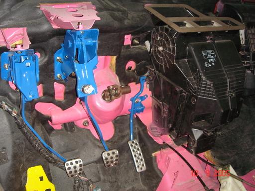 jazzk20pink006 manual pedals.jpg
