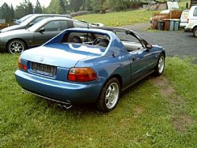 63302517_3.jpg