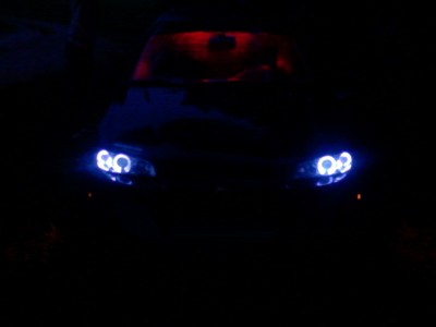 blue_car_night.jpg