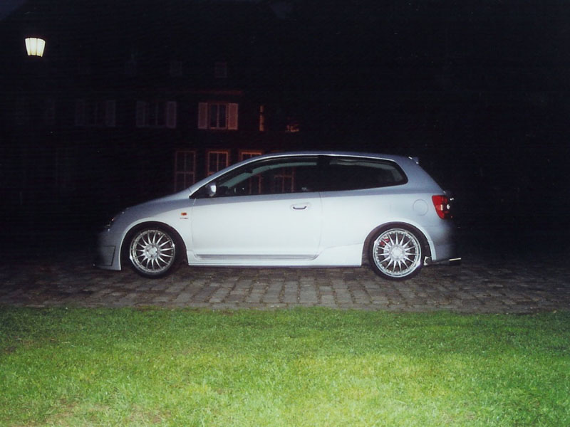 civic0001_klein.jpg