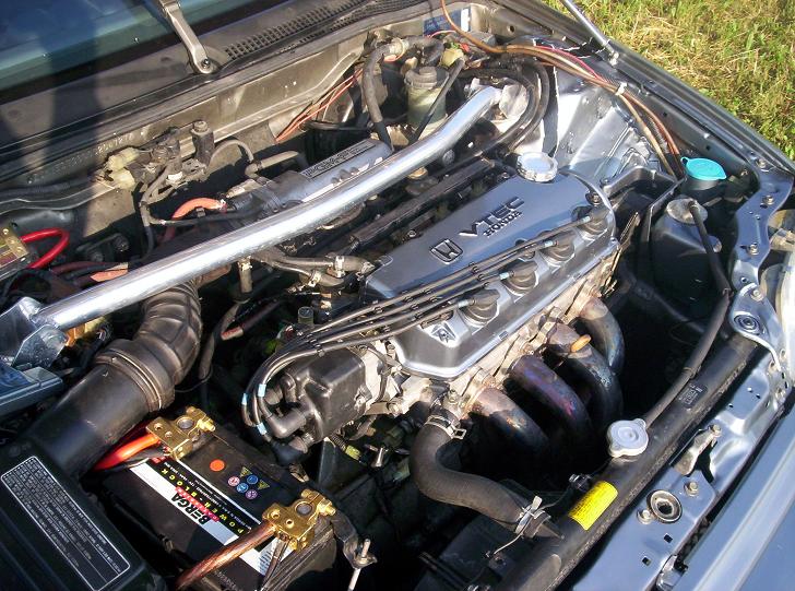 motorraum.jpg