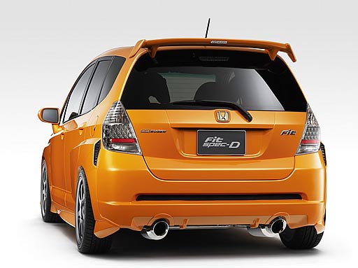 mugen_honda_fit_spec_d_2_2.jpg