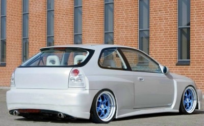 HondaCivicExtr.jpg
