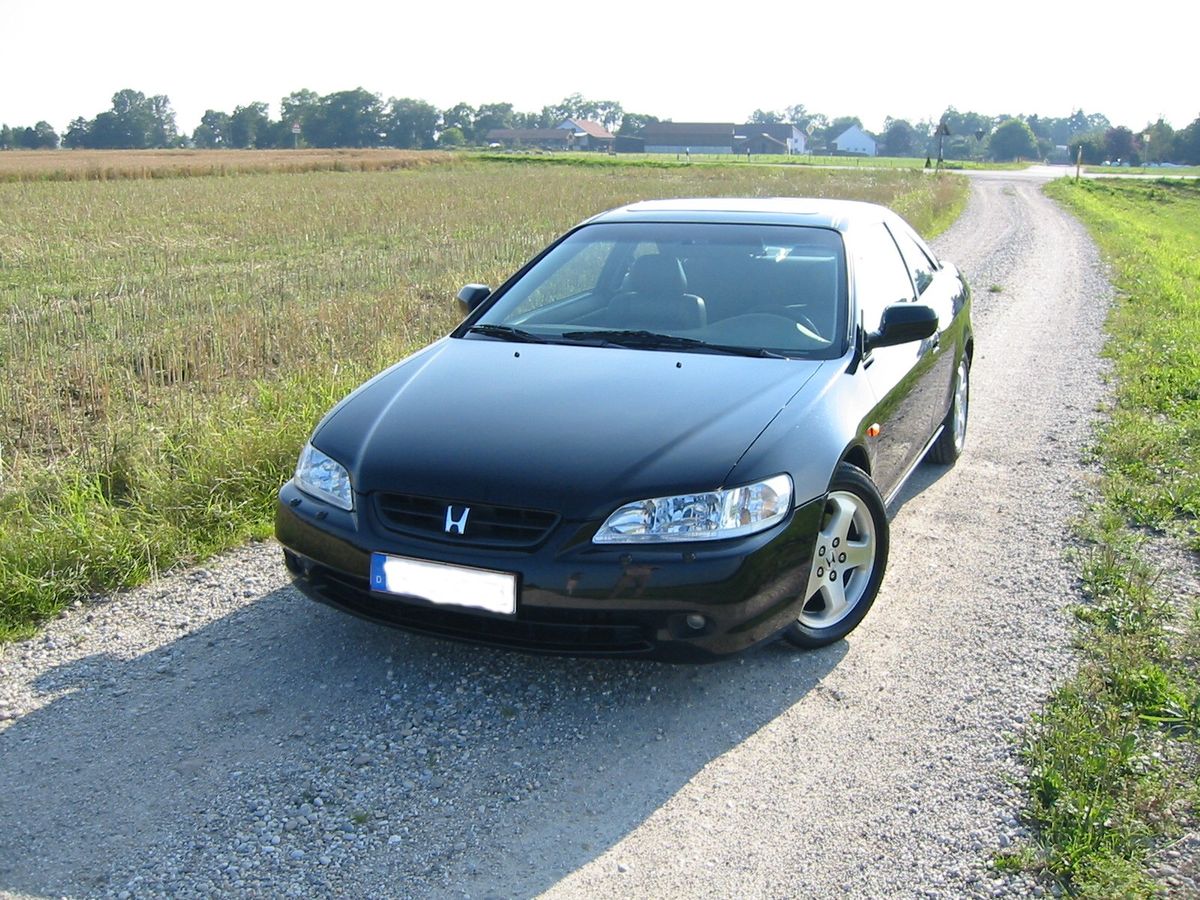 107-0733_IMG_v2.jpg