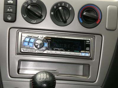 Radio.JPG