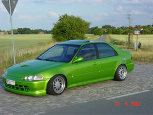 Civic Sedan `94 metallic grün.jpg