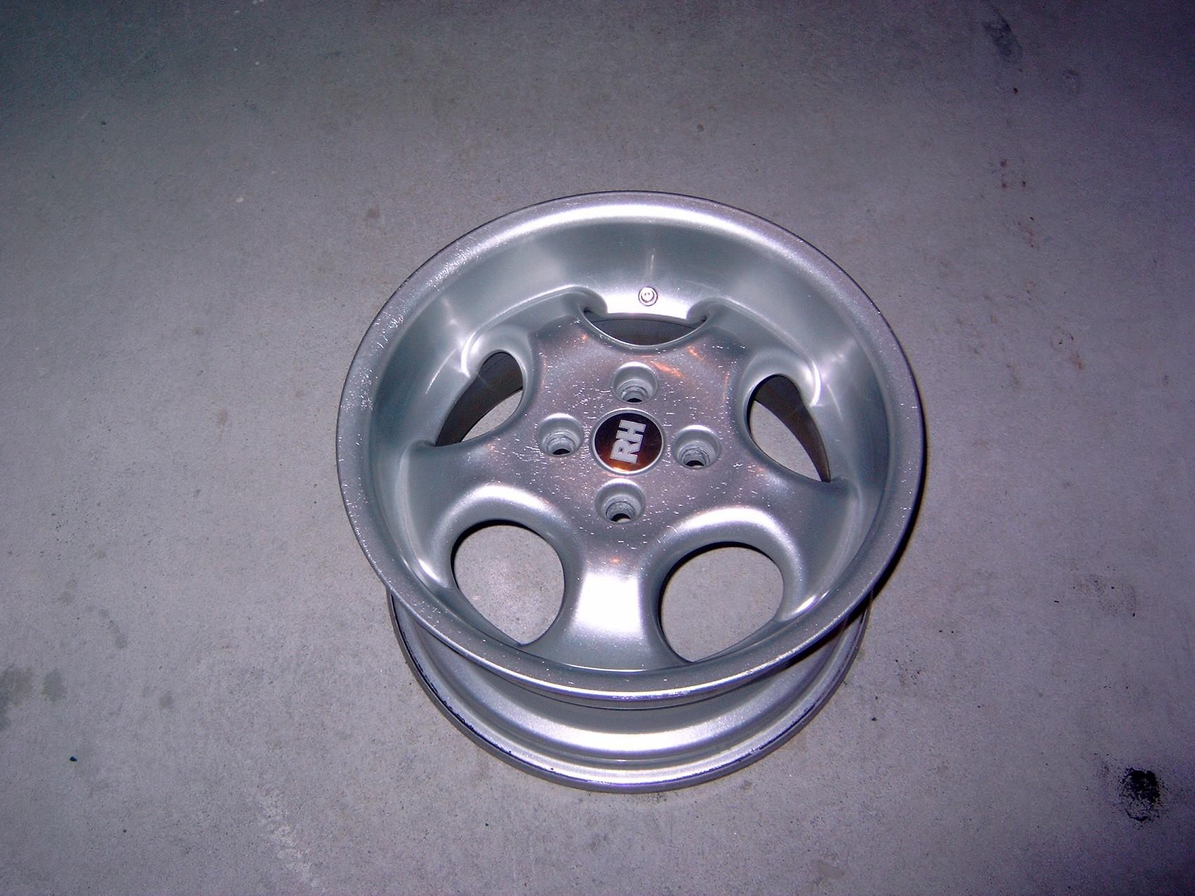 RH Cup 8x15b.JPG