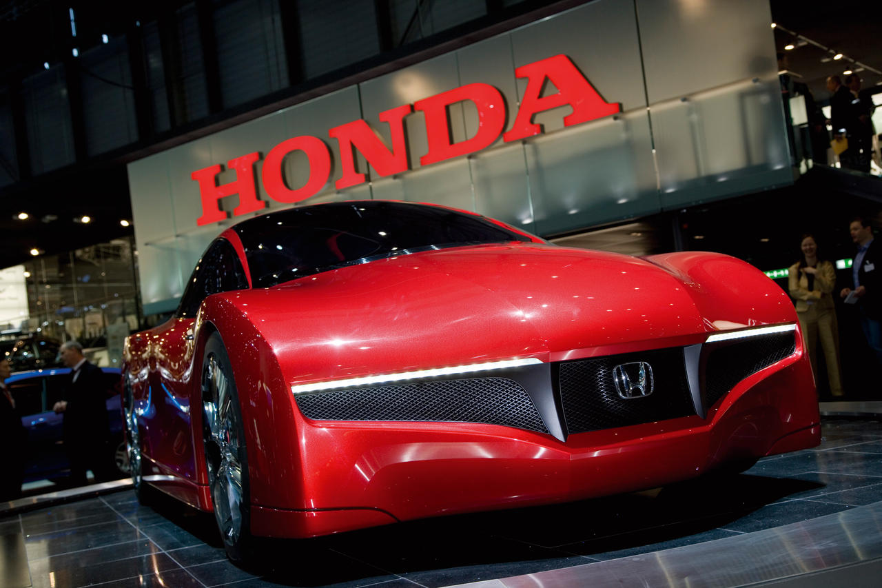 5579_Small_Hybrid_Sports_Concept.jpg