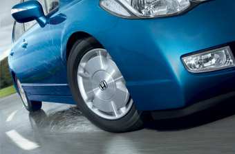 car_civic_hybrid_002_2006_g.jpg