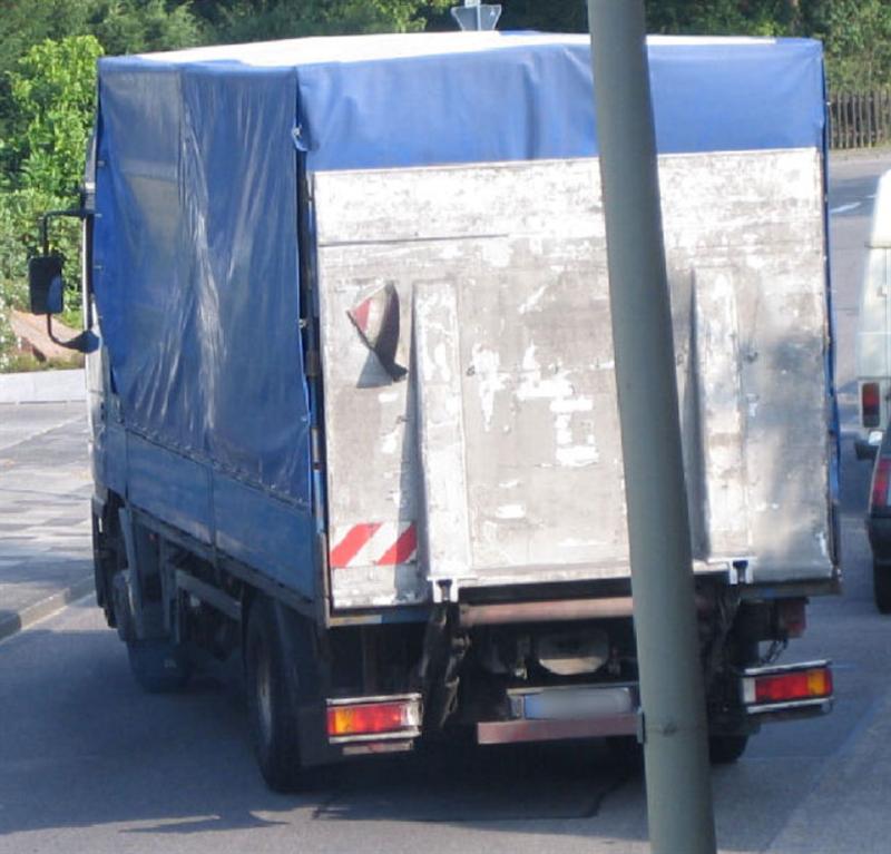 so klaut man ein auto schritt 1 (Medium).jpg