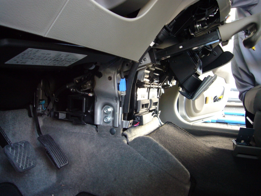 03 Mitte_Alter Fm Transmitter.JPG