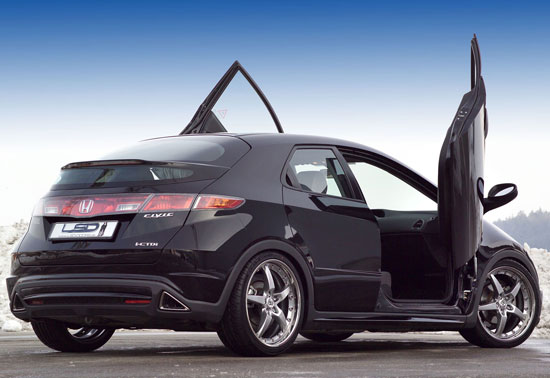Honda_Civic_FK_02_is550.jpg