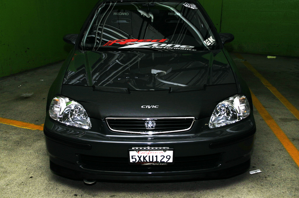 374205458_6ae84d0a39_b.jpg