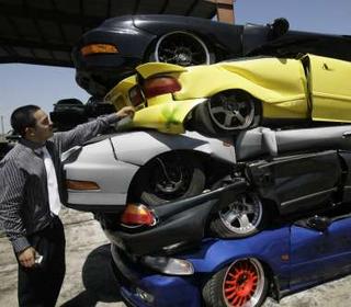 6999433-Crushed__Hot__Rods__LA103.jpg__MBQF,templateId=renderScaled,property=Bild,width=320.jpg