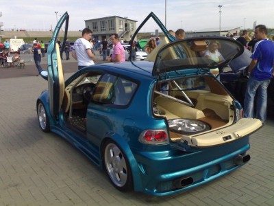 02092006161cr6.jpg