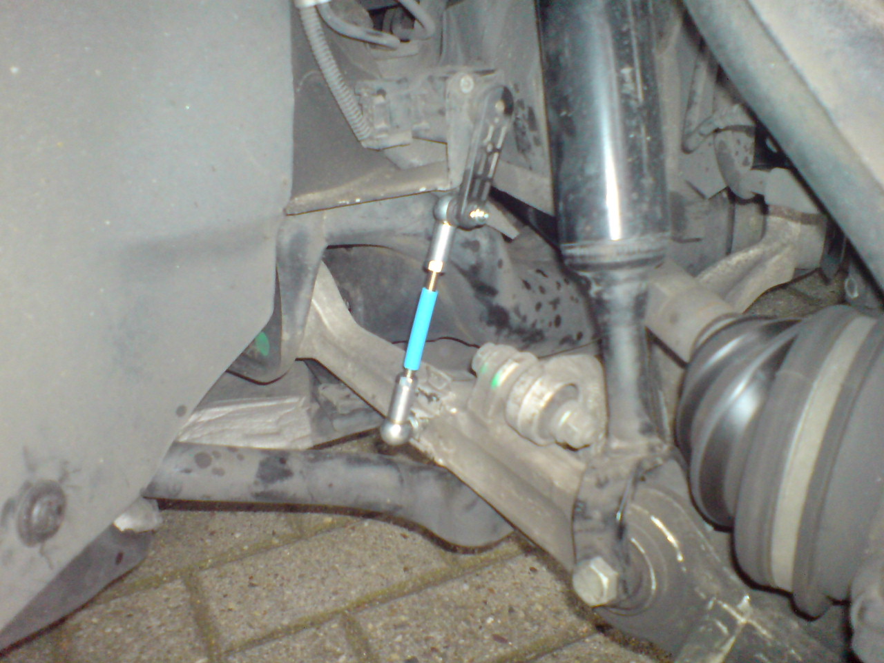 DSC00013-VA links.JPG