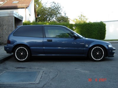 M -Y 4978 (54) jet black.jpg