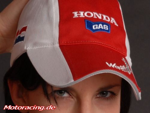 gasjeans woman cap red.jpg