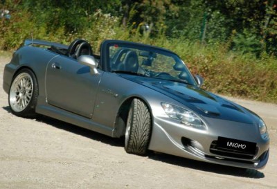 honda_s2000_ap1_silber2g.jpg