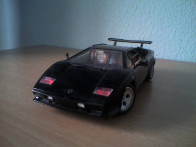 Lambo1.jpg
