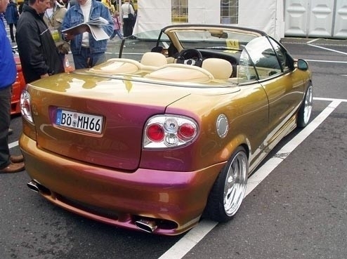 70qkj-BMW-.jpeg