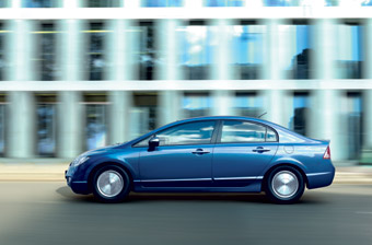 car_civic_hybrid_001_2006_g.jpg
