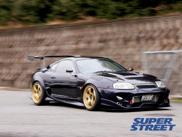 130_0707_06_z+1994_toyota_supra+front_exterior.jpg