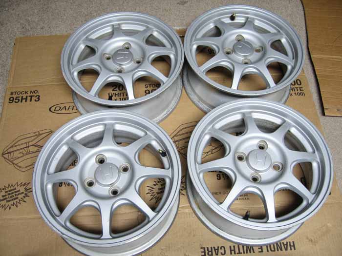 gray%20001.jpg
