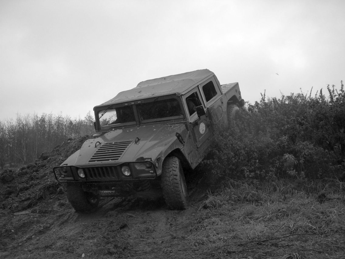 Hummer3.jpg