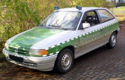 Streifenwagen.jpg