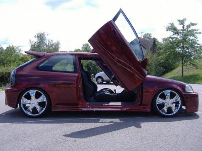 Honda Civic (Weinrot).jpg