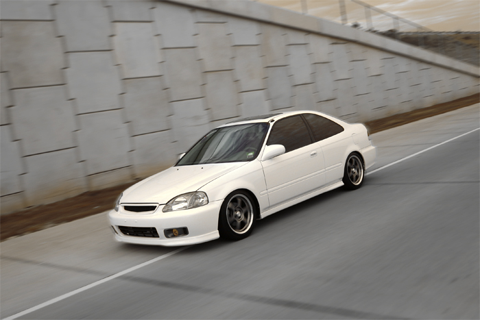 Nick_Becker_-_tunnel_entry.jpg