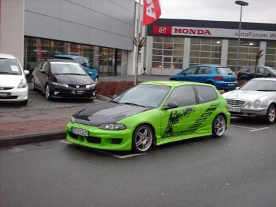 Civic 002.jpg