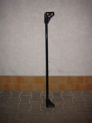 EG6 Strebe.JPG