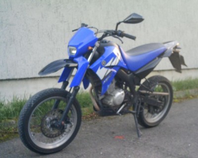 XT 125 Bild 2.JPG