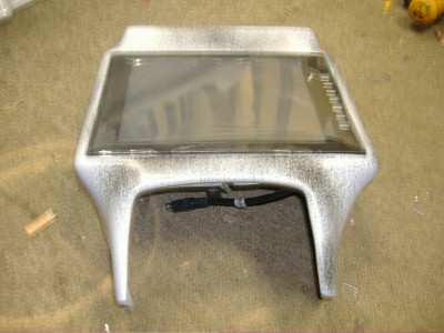 Mittelkonsole mit Monitor (1).JPG