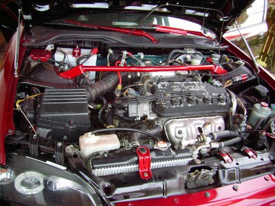 motorraum.jpg