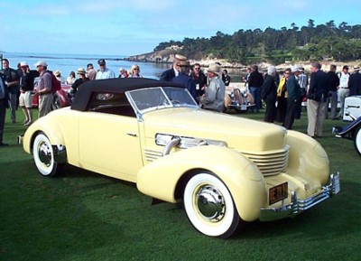 a_1937_Cord_812SC.jpg
