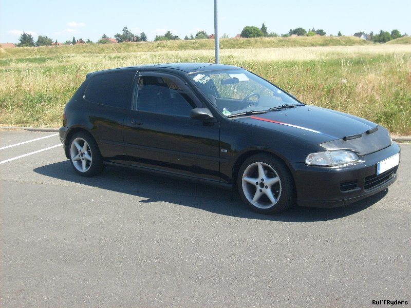 S6300110_800x600.JPG
